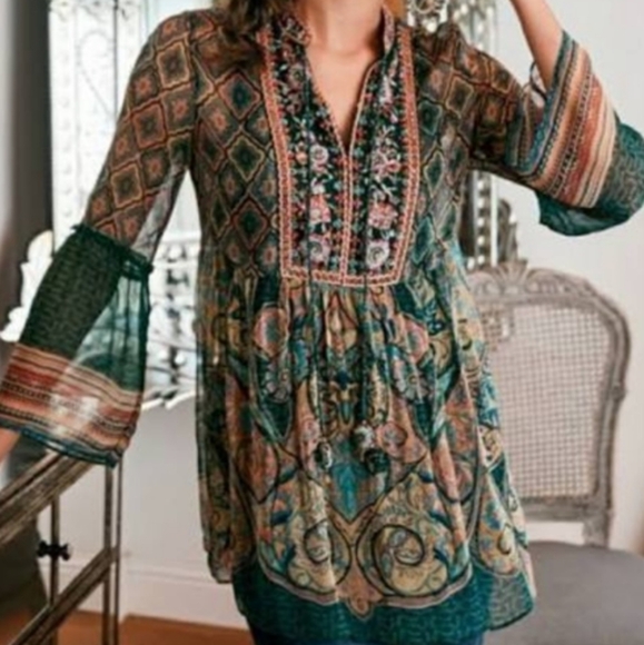 Soft Surroundings Tops - Soft Surroundings Emerald Shira Peasant Top Size Petite L